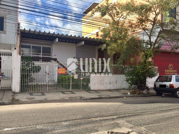 Casa com 4 Quartos à Venda, 432 m² em Centro - Campos Dos Goytacazes