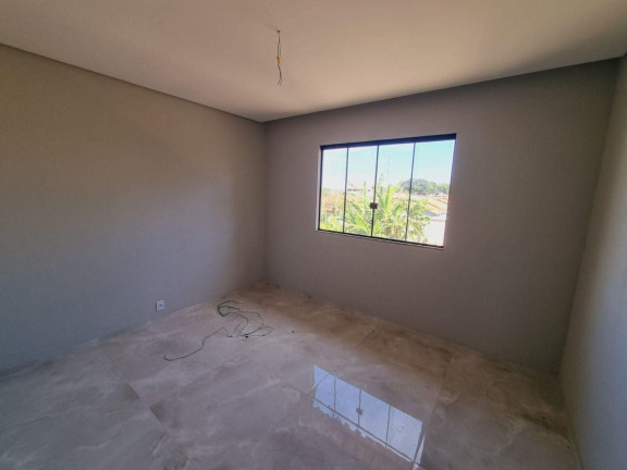 Imagem Casa com 3 Quartos à Venda, 80 m² em Resplendor - Igarapé Imagem Casa com 3 Quartos à Venda, 80 m² em Resplendor - Igarapé