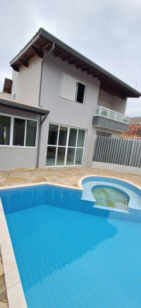 Casa com 3 Quartos à Venda, 165 m² em Peruíbe