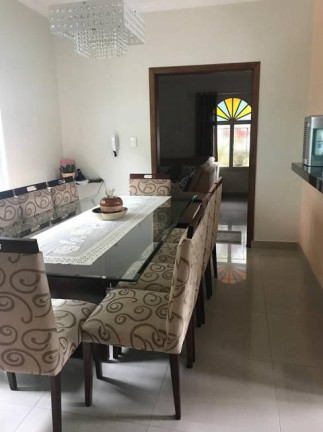Imagem Casa com 3 Quartos à Venda, 162 m² em Jardim Nova Europa - Campinas Imagem Casa com 3 Quartos à Venda, 162 m² em Jardim Nova Europa - Campinas