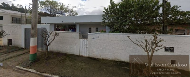 Imagem Casa com 3 Quartos à Venda, 460 m² em Cedro - Camboriú Imagem Casa com 3 Quartos à Venda, 460 m² em Cedro - Camboriú