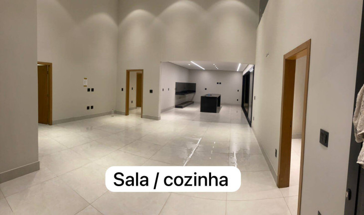 Imagem Casa com 3 Quartos à Venda, 322 m² em Jardim São Domingos - Marília Imagem Casa com 3 Quartos à Venda, 322 m² em Jardim São Domingos - Marília