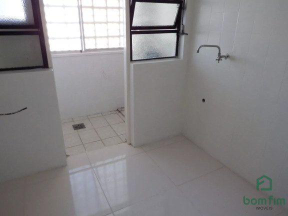 Imagem Apartamento com 2 Quartos para Alugar, 65 m² em Santana - Porto Alegre