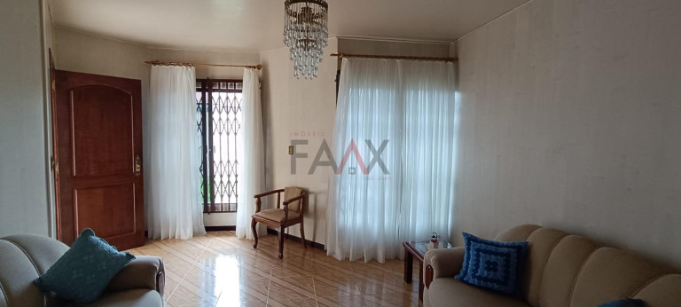Imagem Casa com 3 Quartos à Venda, 168 m² em Santa Cruz - Guarapuava Imagem Casa com 3 Quartos à Venda, 168 m² em Santa Cruz - Guarapuava