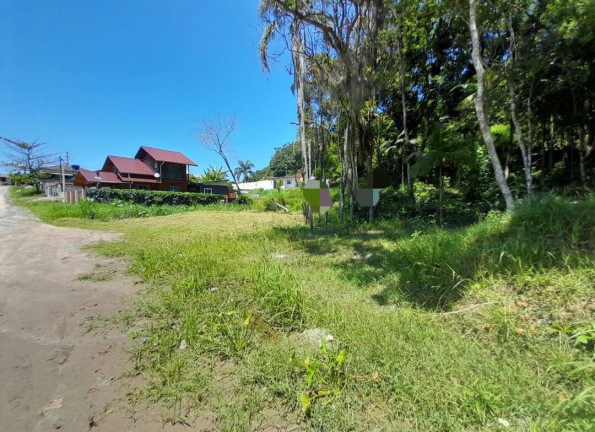 Imagem Terreno à Venda, 300 m² em Zimbros - Bombinhas Imagem Terreno à Venda, 300 m² em Zimbros - Bombinhas