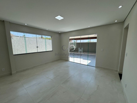Imagem Casa com 3 Quartos à Venda, 360 m² em Jardim Ipê - Lagoa Santa