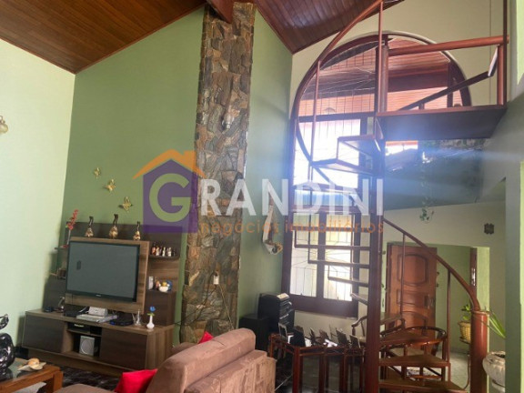 Imagem Sobrado com 3 Quartos à Venda, 315 m² em Centro - Mogi Mirim Imagem Sobrado com 3 Quartos à Venda, 315 m² em Centro - Mogi Mirim
