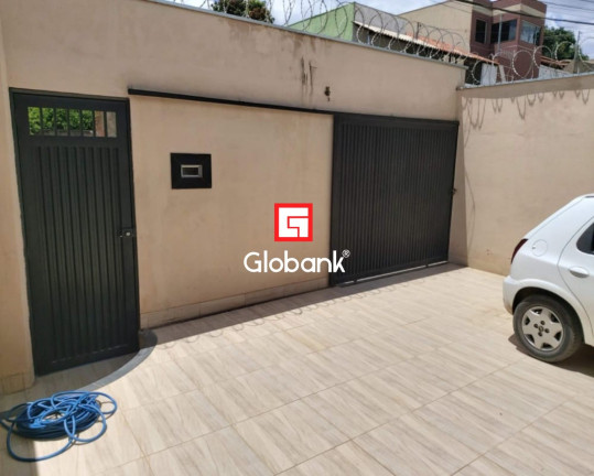 Imagem Casa com 3 Quartos à Venda, 150 m² em Santo Inácio - Montes Claros Imagem Casa com 3 Quartos à Venda, 150 m² em Santo Inácio - Montes Claros