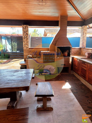 Imagem Casa com 3 Quartos à Venda, 330 m² em Jardim Carolina - Ubatuba Imagem Casa com 3 Quartos à Venda, 330 m² em Jardim Carolina - Ubatuba