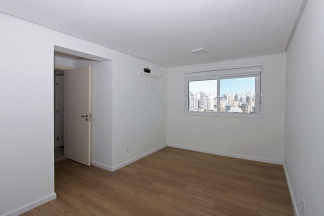 Imagem Imóvel com 2 Quartos à Venda, 73 m² em Passo Da Areia - Porto Alegre Imagem Imóvel com 2 Quartos à Venda, 73 m² em Passo Da Areia - Porto Alegre