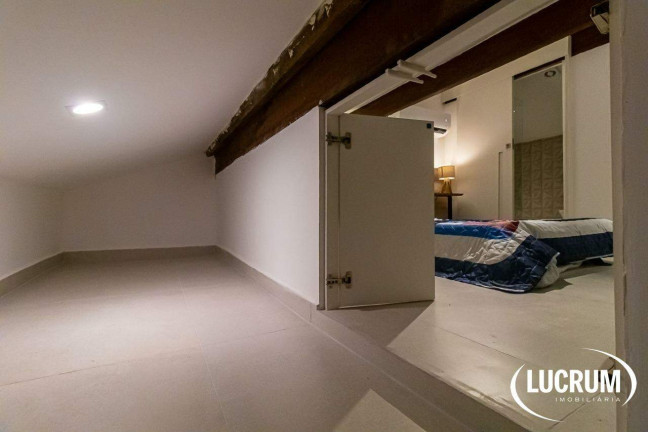 Imagem Apartamento com 2 Quartos à Venda, 65 m² em Copacabana - Rio De Janeiro