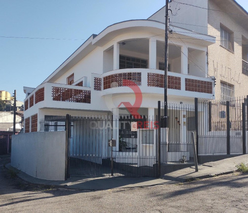Sobrado com 4 Quartos à Venda,  em Piqueri - São Paulo