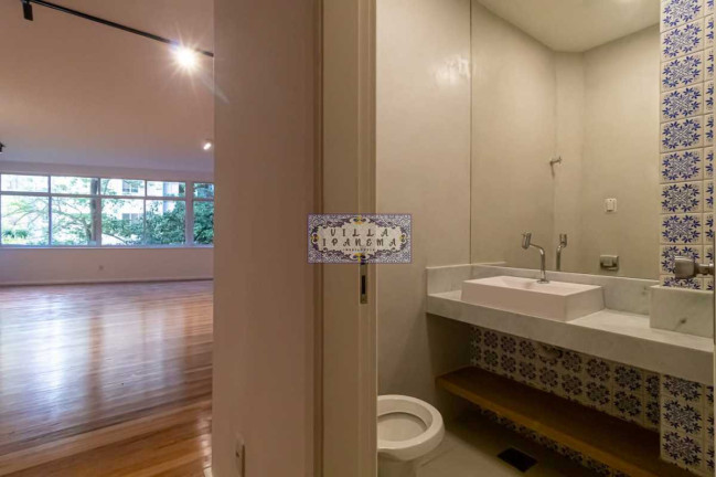 Imagem Apartamento com 4 Quartos à Venda, 330 m² em Copacabana - Rio De Janeiro Imagem Apartamento com 4 Quartos à Venda, 330 m² em Copacabana - Rio De Janeiro