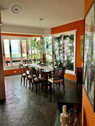 Imagem Casa com 4 Quartos à Venda, 350 m²