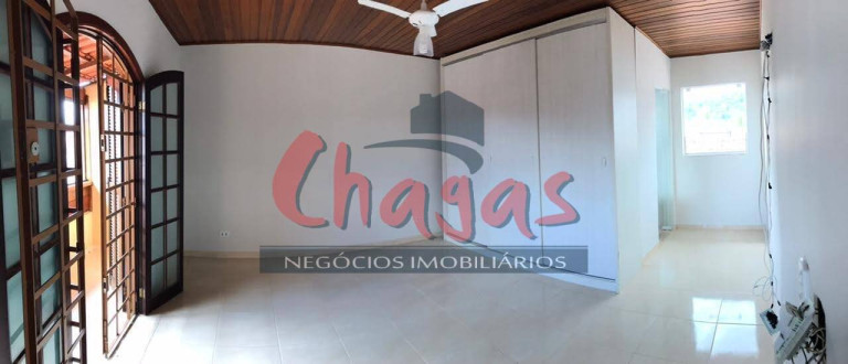 Imagem Sobrado com 4 Quartos à Venda, 264 m² em Centro - Caraguatatuba