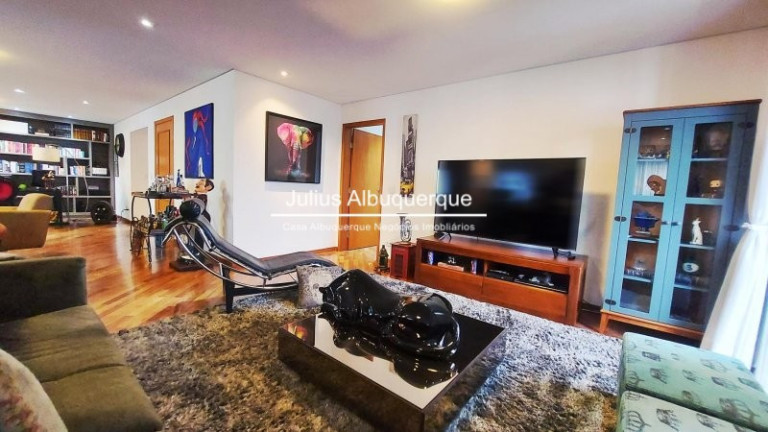 Imagem Apartamento com 3 Quartos à Venda, 253 m² em Santo Antônio - São Caetano Do Sul