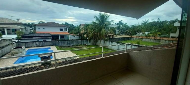 Imagem Casa com 3 Quartos para Alugar,  em Ponta Negra - Manaus