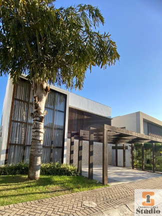 Casa com 3 Quartos à Venda, 196 m² em Sim - Feira De Santana