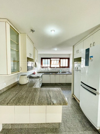 Imagem Casa com 6 Quartos à Venda, 462 m² em Vilas Do Atlântico - Lauro De Freitas Imagem Casa com 6 Quartos à Venda, 462 m² em Vilas Do Atlântico - Lauro De Freitas