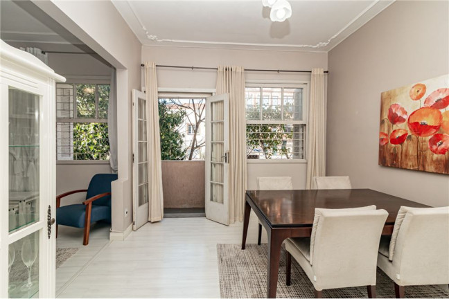Imagem Imóvel com 2 Quartos à Venda, em Petrópolis - Porto Alegre Imagem Imóvel com 2 Quartos à Venda, em Petrópolis - Porto Alegre