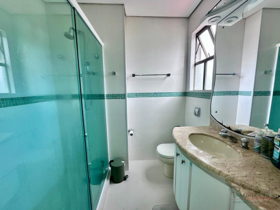 Imagem Apartamento com 3 Quartos à Venda, 140 m² em Centro - Florianópolis Imagem Apartamento com 3 Quartos à Venda, 140 m² em Centro - Florianópolis