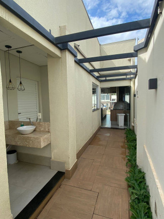 Imagem Casa à Venda, em Cidade Alta - Cuiabá Imagem Casa à Venda, em Cidade Alta - Cuiabá