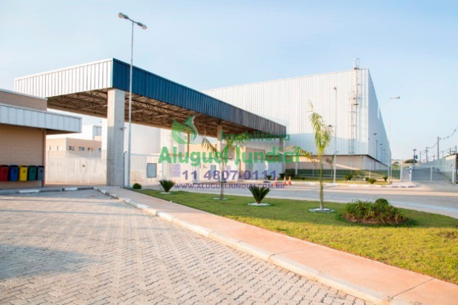 Galpão à Venda ou Temporada, 1.438 m² em Distrito Industrial - Jundiaí