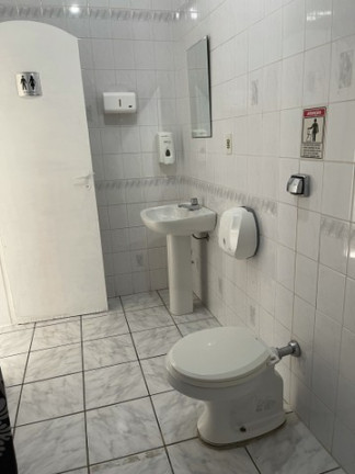 Imagem Casa de Condomínio com 5 Quartos à Venda ou Locação, 250 m² em Vila Jardini - Sorocaba Imagem Casa de Condomínio com 5 Quartos à Venda ou Locação, 250 m² em Vila Jardini - Sorocaba
