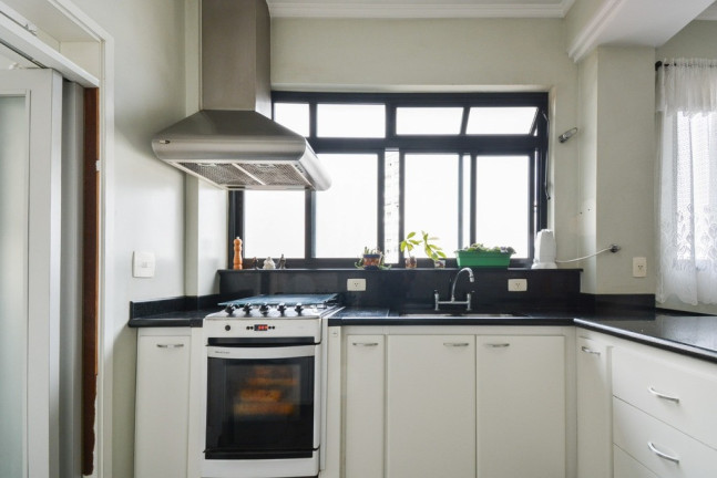 Imagem Apartamento com 3 Quartos à Venda, 230 m² em Morro Dos Ingleses - São Paulo