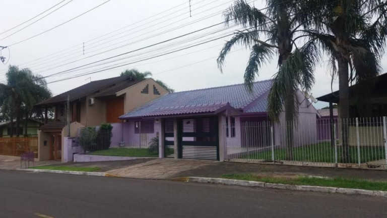 Casa com 3 Quartos à Venda, 214 m² em Centro - Campo Bom