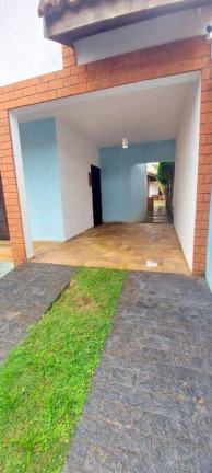 Imagem Casa com 4 Quartos à Venda, 350 m² em Maria Helena Novaes - Peruíbe Imagem Casa com 4 Quartos à Venda, 350 m² em Maria Helena Novaes - Peruíbe