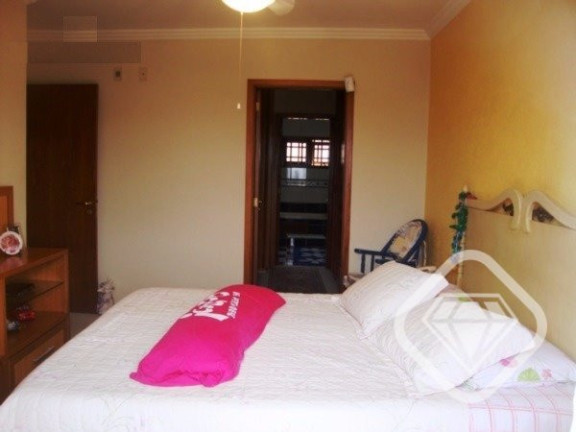 Imagem Casa com 4 Quartos à Venda, 510 m² em Tristeza - Porto Alegre Imagem Casa com 4 Quartos à Venda, 510 m² em Tristeza - Porto Alegre