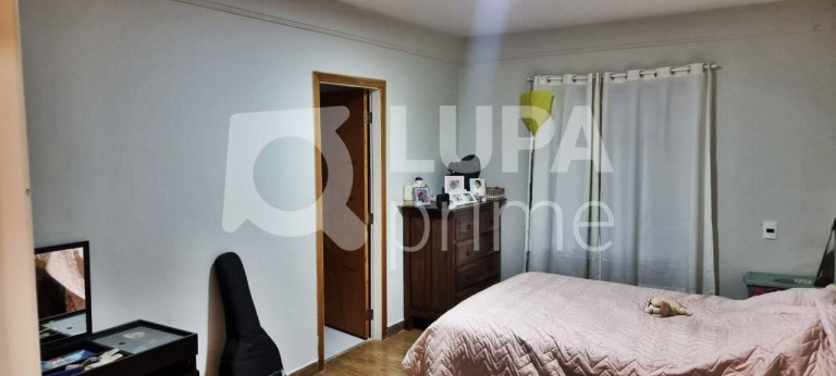 Imagem Casa com 4 Quartos à Venda, 380 m² em Vila Santista - Atibaia
