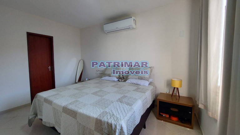 Imagem Casa com 3 Quartos à Venda, 320 m² em Jardim Atlântico Central (itaipuaçu) - Maricá