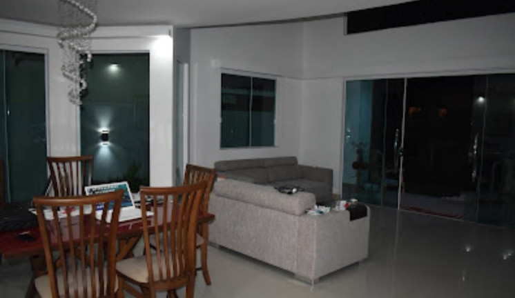 Imagem Casa com 3 Quartos à Venda, 241 m² em Parque Das Dunas (abrantes) - Camaçari Imagem Casa com 3 Quartos à Venda, 241 m² em Parque Das Dunas (abrantes) - Camaçari