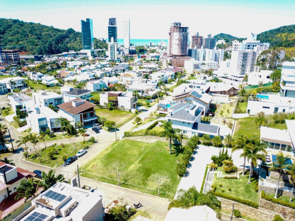 Imagem Terreno à Venda, 645 m² em Praia Brava De Itajaí - Itajaí Imagem Terreno à Venda, 645 m² em Praia Brava De Itajaí - Itajaí