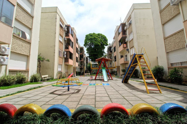 Imagem Imóvel com 1 Quarto à Venda, 52 m² em Centro - Canoas Imagem Imóvel com 1 Quarto à Venda, 52 m² em Centro - Canoas