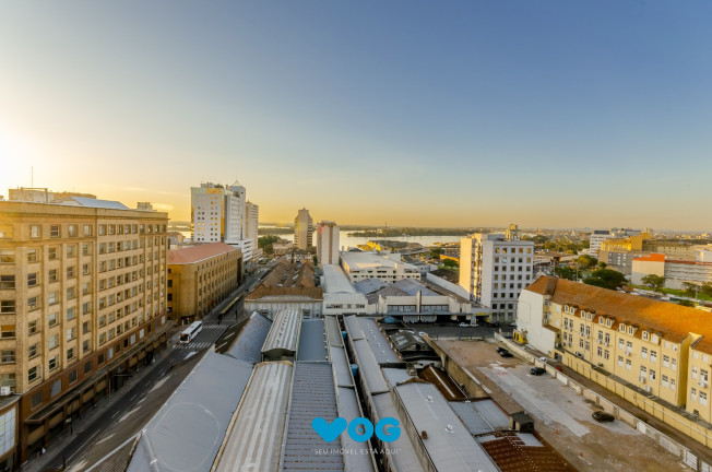 Imagem Imóvel com 3 Quartos à Venda, 98 m² em Centro Histórico - Porto Alegre Imagem Imóvel com 3 Quartos à Venda, 98 m² em Centro Histórico - Porto Alegre