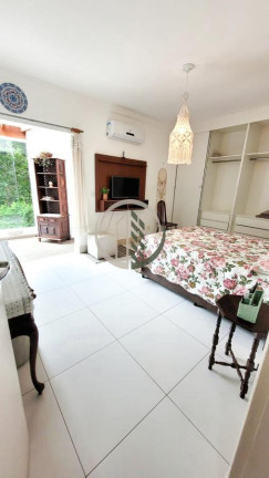 Imagem Casa com 3 Quartos à Venda, 247 m² em Enseada - Guarujá