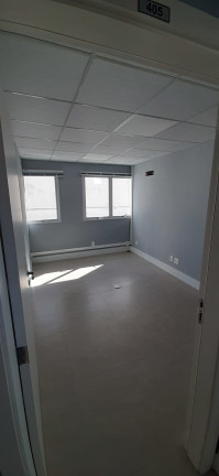 Imagem Sala Comercial à Venda, 72 m² em Menino Deus - Porto Alegre