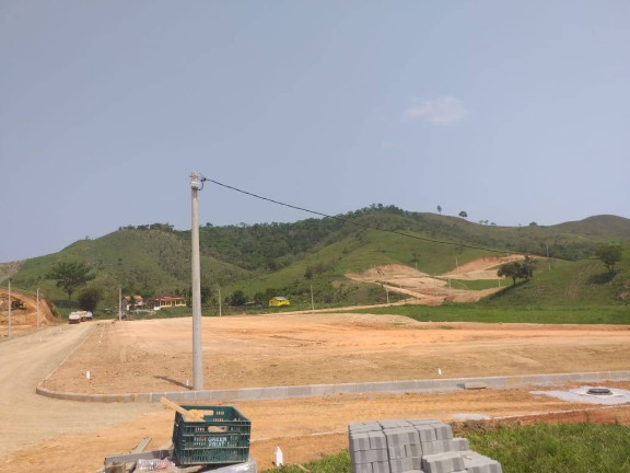 Imagem Terreno à Venda, 360 m² em Rio Bonito Imagem Terreno à Venda, 360 m² em Rio Bonito