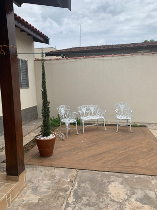Imagem Casa de Vila com 3 Quartos à Venda, 140 m² em Jardim Santa Cecília - Pindamonhangaba Imagem Casa de Vila com 3 Quartos à Venda, 140 m² em Jardim Santa Cecília - Pindamonhangaba