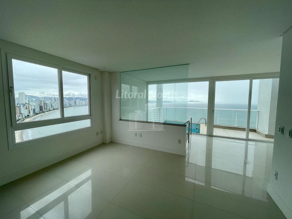 Imagem Apartamento com 7 Quartos à Venda, 410 m² em Centro - Balneário Camboriú Imagem Apartamento com 7 Quartos à Venda, 410 m² em Centro - Balneário Camboriú
