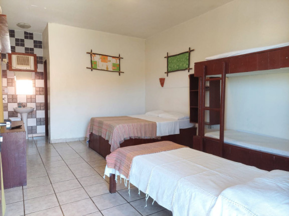 Imagem Imóvel com 11 Quartos à Venda, 447 m²