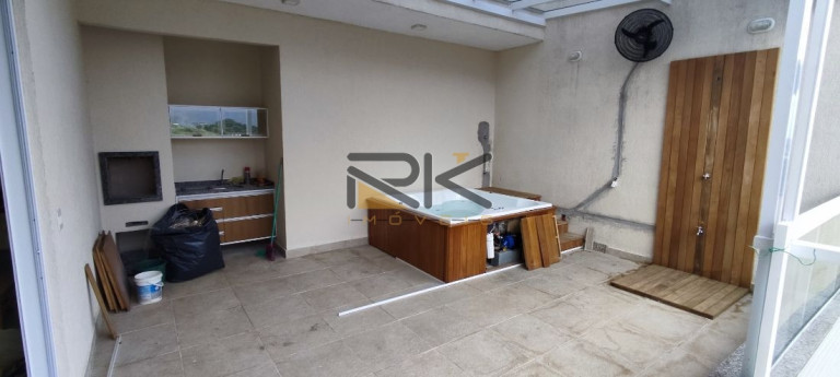Imagem Cobertura com 3 Quartos à Venda, 175 m² em Barra Da Lagoa - Ubatuba