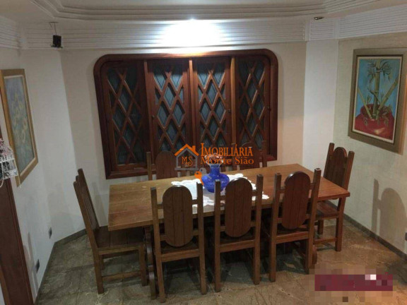 Imagem Casa com 3 Quartos à Venda, 380 m² em Vila Rosália - Guarulhos Imagem Casa com 3 Quartos à Venda, 380 m² em Vila Rosália - Guarulhos