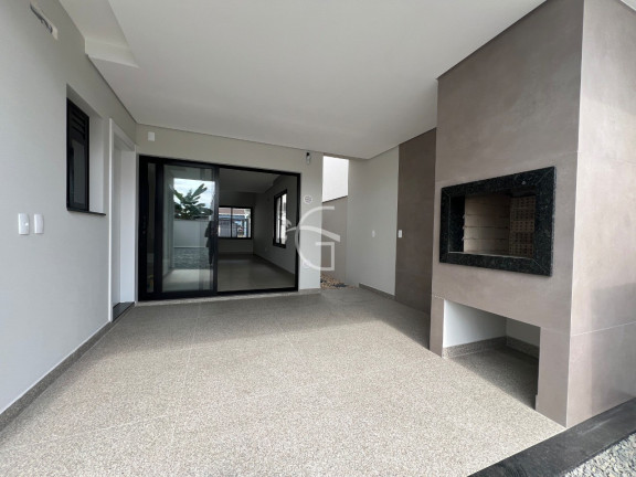 Imagem Casa com 3 Quartos à Venda, 160 m² em Saguaçu - Joinville Imagem Casa com 3 Quartos à Venda, 160 m² em Saguaçu - Joinville