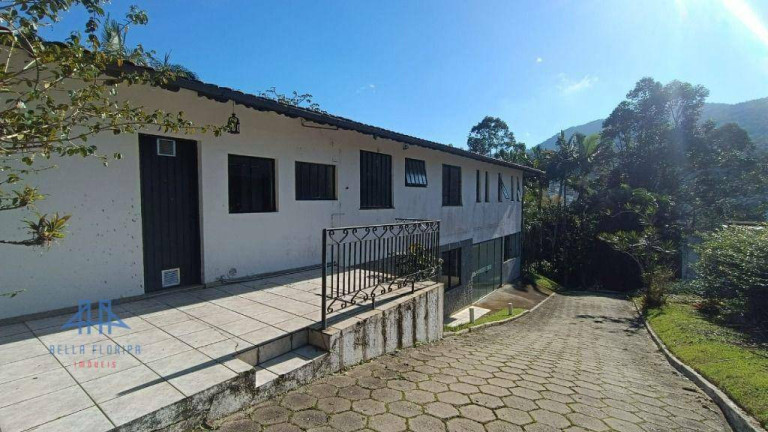 Imagem Casa com 5 Quartos à Venda, 600 m² em Itacorubi - Florianópolis