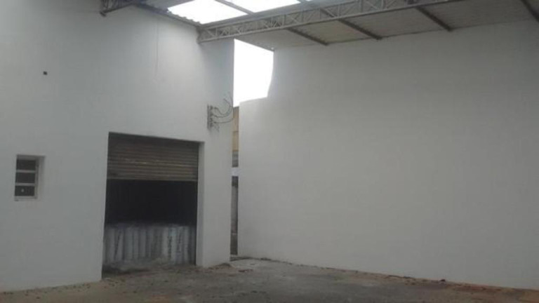 Imagem Galpão à Venda, 250 m² em Socorro - São Paulo Imagem Galpão à Venda, 250 m² em Socorro - São Paulo