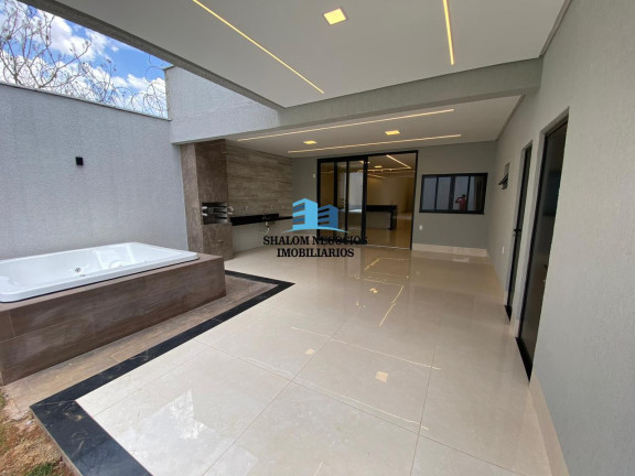 Imagem Casa com 3 Quartos à Venda, 209 m² em Vila Rosa - Goiânia